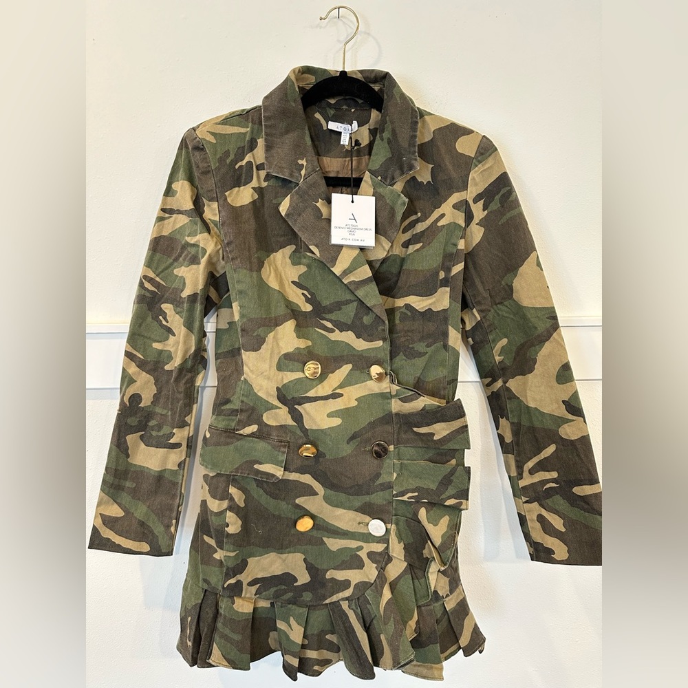 Atoir xs/6 defence mechanism dress